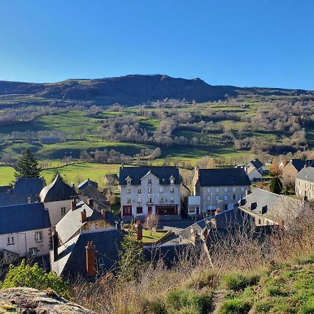 Grand Hotel De La Vallee Cheylade Exteriér fotografie